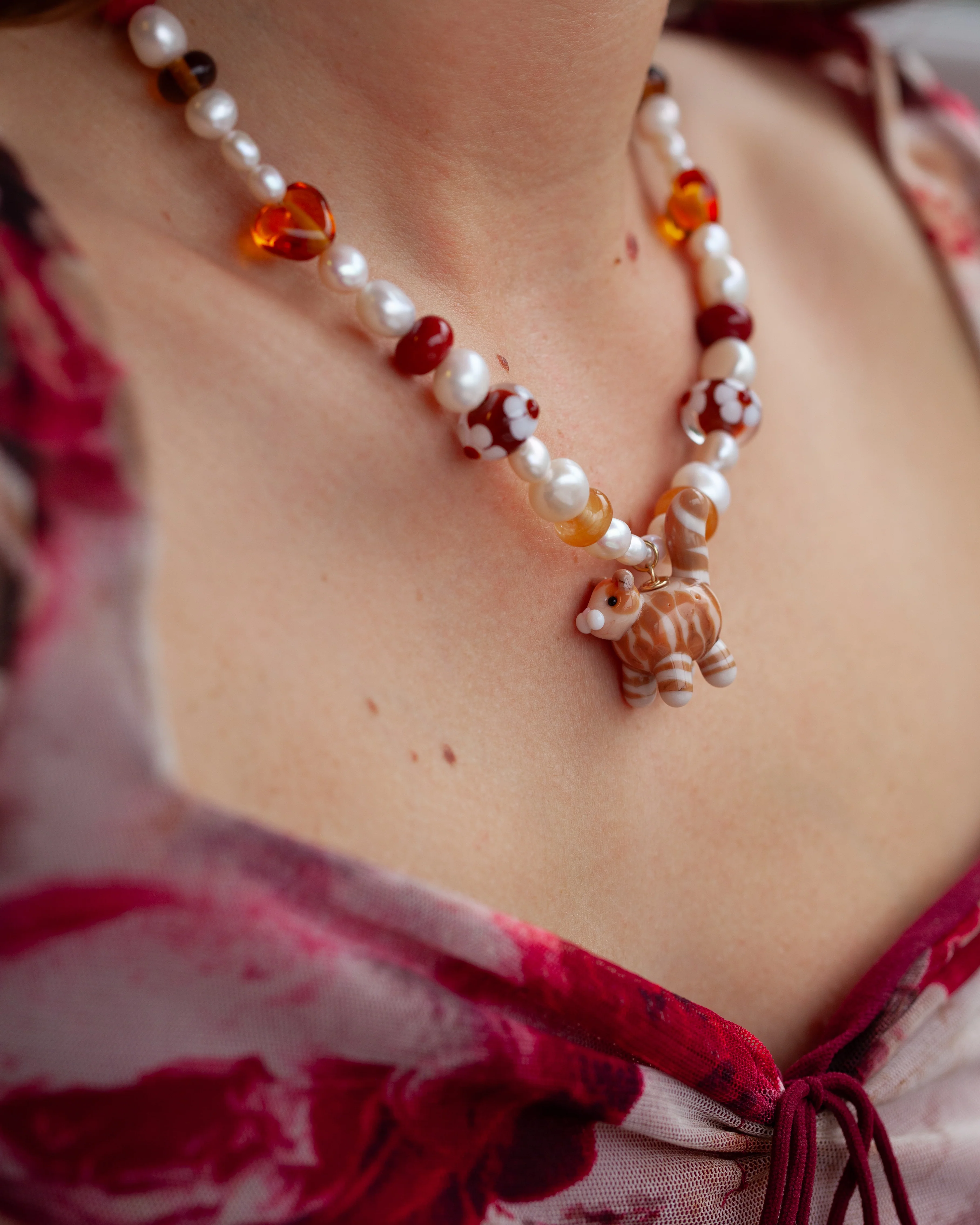 Cozy Kitten Necklace - Image 4